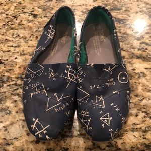 TOMS Slip-ons (Mathematical/Geometry Design)